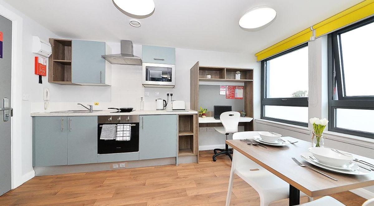Hfs The Mill House Edinburgh Эдинбург Экстерьер фото